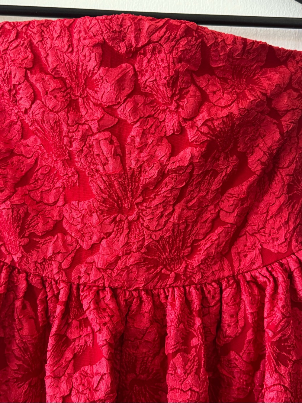 Sugarlips Red Textured Dress - Picture 3 of 8